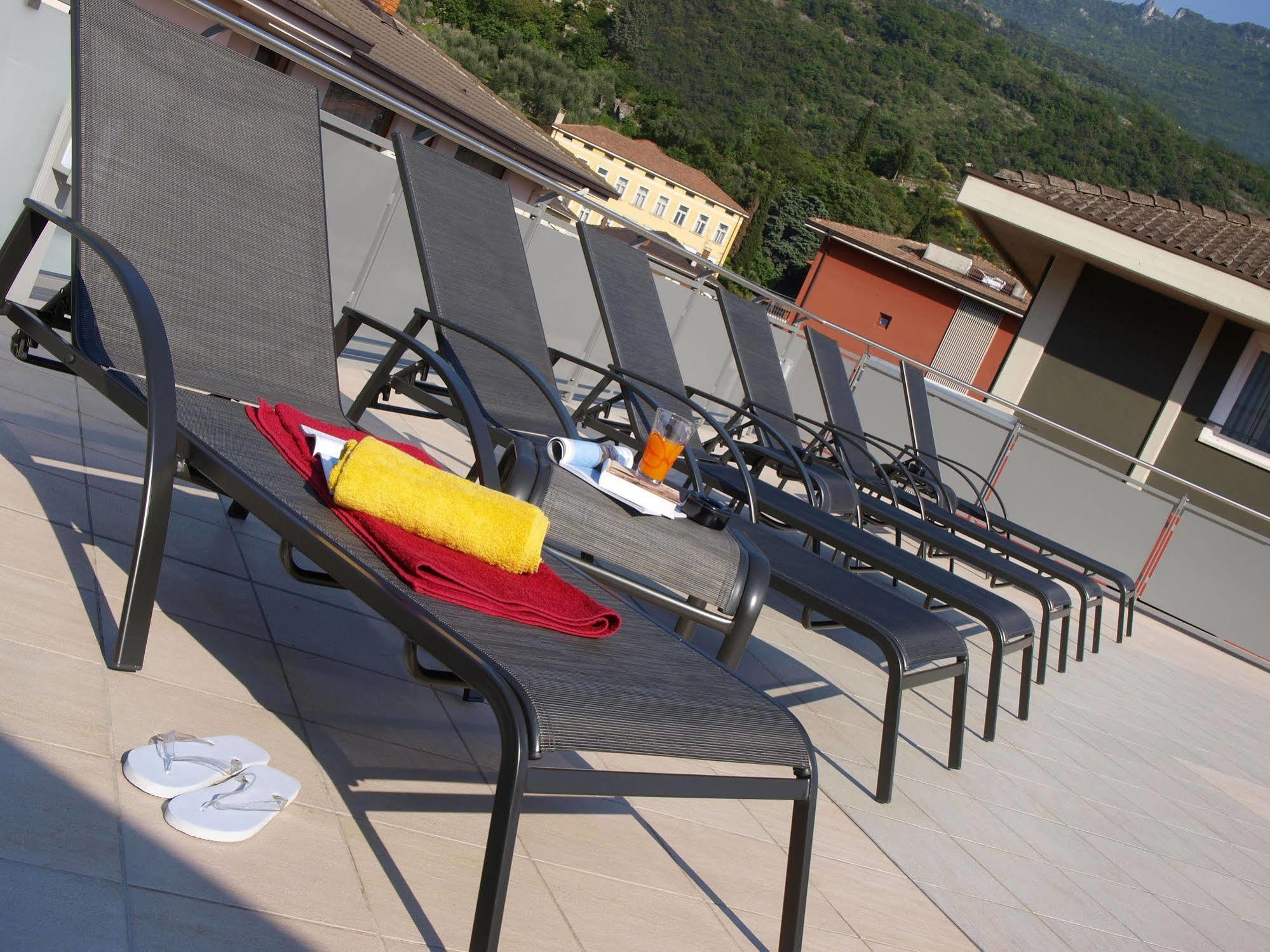 Hotel Garni Corallo Torbole Sul Garda Eksteriør bilde